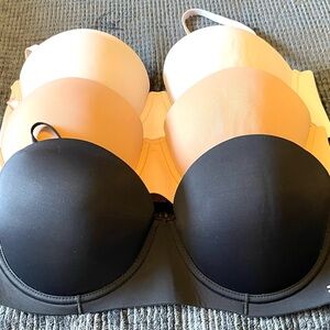 Nautica Bras NWT 38C